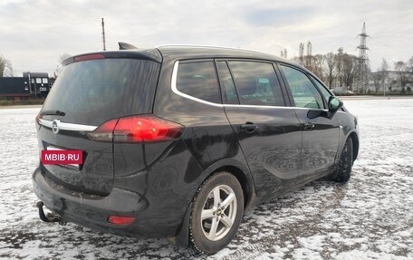 Opel Zafira C рестайлинг, 2017 год, 1 450 000 рублей, 13 фотография