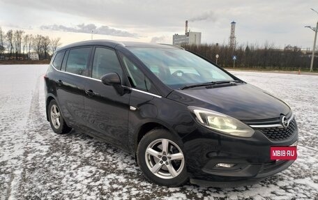 Opel Zafira C рестайлинг, 2017 год, 1 450 000 рублей, 14 фотография