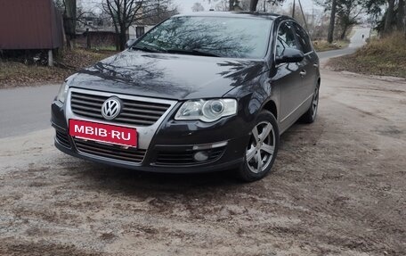 Volkswagen Passat B6, 2005 год, 650 000 рублей, 10 фотография