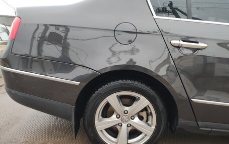 Volkswagen Passat B6, 2005 год, 650 000 рублей, 21 фотография