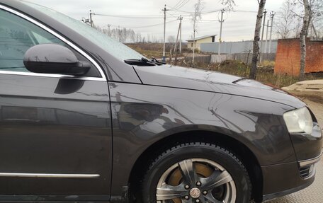 Volkswagen Passat B6, 2005 год, 650 000 рублей, 22 фотография