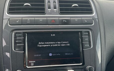 Volkswagen Polo VI (EU Market), 2019 год, 1 500 000 рублей, 3 фотография