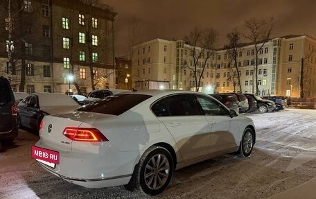 Volkswagen Passat B8 рестайлинг, 2016 год, 1 980 000 рублей, 7 фотография