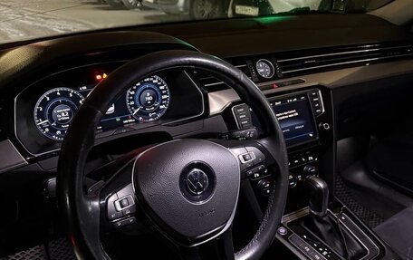 Volkswagen Passat B8 рестайлинг, 2016 год, 1 980 000 рублей, 13 фотография