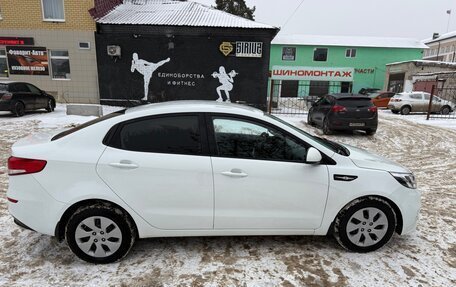 KIA Rio III рестайлинг, 2015 год, 880 000 рублей, 5 фотография