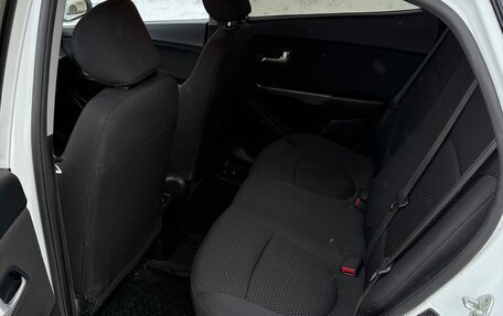 KIA Rio III рестайлинг, 2015 год, 880 000 рублей, 11 фотография