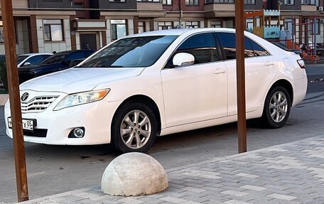 Toyota Camry, 2011 год, 1 050 000 рублей, 6 фотография