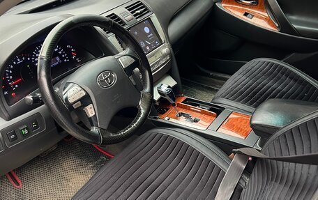Toyota Camry, 2011 год, 1 050 000 рублей, 7 фотография