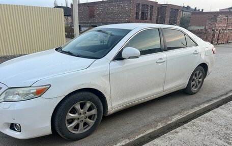 Toyota Camry, 2011 год, 1 050 000 рублей, 3 фотография