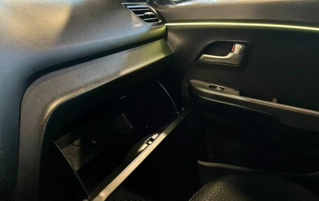 KIA Rio III рестайлинг, 2016 год, 1 180 000 рублей, 29 фотография