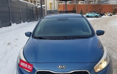 KIA cee'd III, 2014 год, 1 100 000 рублей, 2 фотография