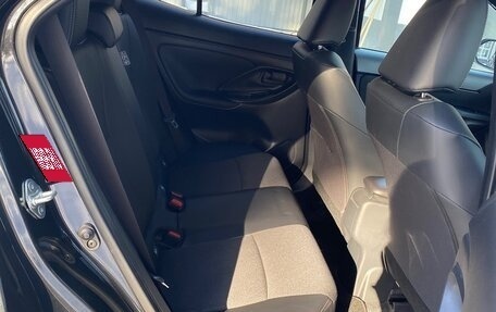 Toyota Yaris Cross, 2024 год, 2 889 000 рублей, 3 фотография