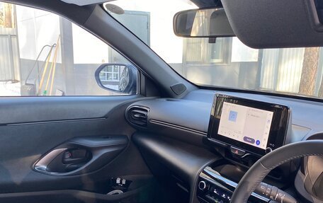 Toyota Yaris Cross, 2024 год, 2 889 000 рублей, 5 фотография