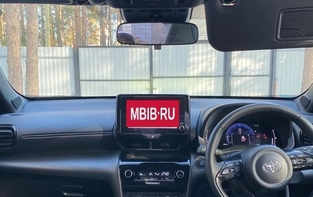 Toyota Yaris Cross, 2024 год, 2 889 000 рублей, 4 фотография