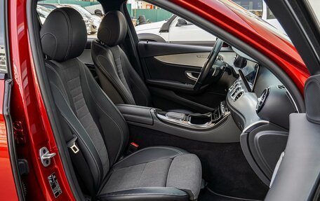 Mercedes-Benz E-Класс, 2020 год, 4 730 000 рублей, 10 фотография