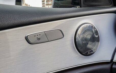 Mercedes-Benz E-Класс, 2020 год, 4 730 000 рублей, 23 фотография