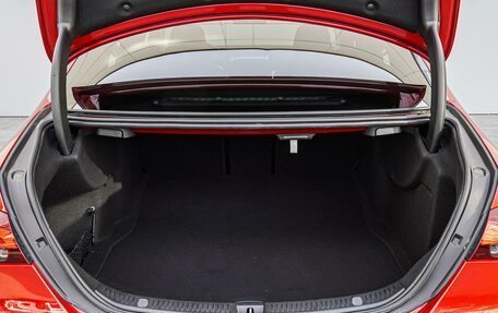 Mercedes-Benz E-Класс, 2020 год, 4 730 000 рублей, 25 фотография