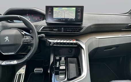 Peugeot 5008 II, 2023 год, 2 835 000 рублей, 5 фотография