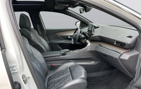 Peugeot 5008 II, 2023 год, 2 835 000 рублей, 6 фотография