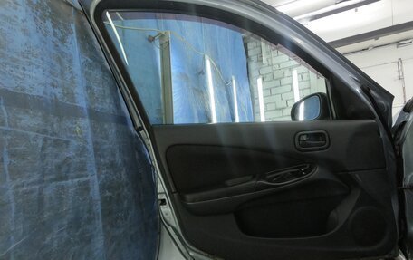 Nissan Almera, 2004 год, 275 000 рублей, 24 фотография