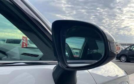 Toyota Corolla, 2018 год, 1 230 777 рублей, 28 фотография