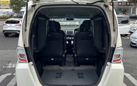 Honda Freed I, 2014 год, 860 000 рублей, 29 фотография