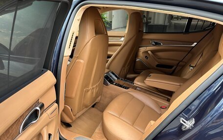 Porsche Panamera II рестайлинг, 2011 год, 3 390 000 рублей, 17 фотография