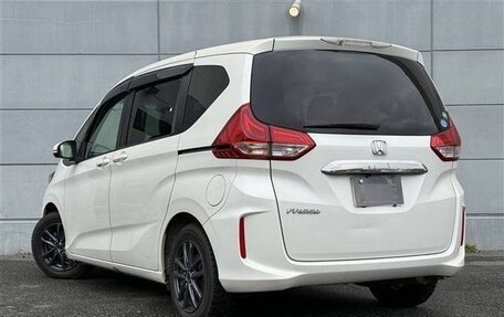 Honda Freed II, 2019 год, 1 270 000 рублей, 5 фотография