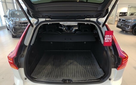 Volvo XC60 II, 2019 год, 3 750 000 рублей, 10 фотография