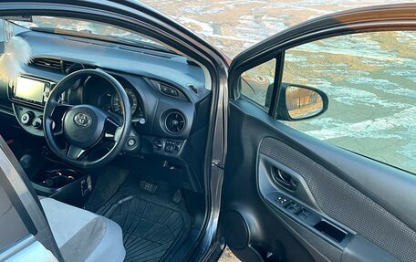 Toyota Vitz, 2018 год, 720 000 рублей, 7 фотография