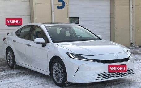 Toyota Camry, 2025 год, 4 950 000 рублей, 2 фотография