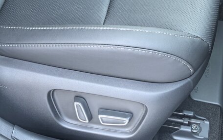 Toyota Camry, 2025 год, 4 950 000 рублей, 16 фотография