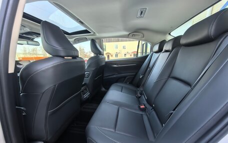 Toyota Camry, 2025 год, 4 950 000 рублей, 18 фотография