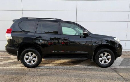 Toyota Land Cruiser Prado 150 рестайлинг 2, 2013 год, 2 679 000 рублей, 4 фотография