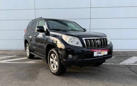 Toyota Land Cruiser Prado 150 рестайлинг 2, 2013 год, 2 679 000 рублей, 3 фотография