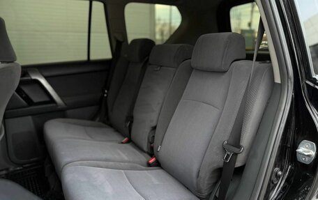 Toyota Land Cruiser Prado 150 рестайлинг 2, 2013 год, 2 679 000 рублей, 16 фотография