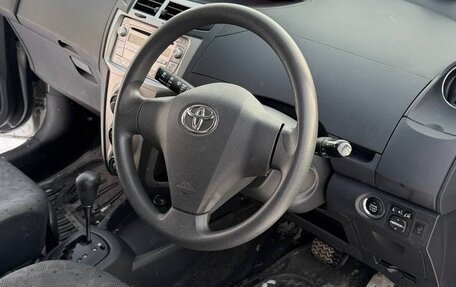 Toyota Vitz, 2008 год, 615 000 рублей, 2 фотография