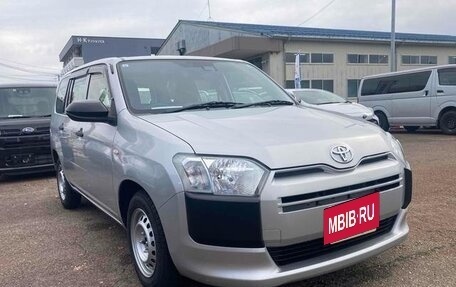 Toyota Probox I, 2021 год, 880 000 рублей, 3 фотография