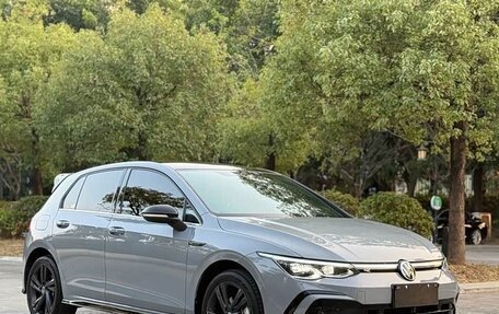 Volkswagen Golf VIII, 2022 год, 2 100 004 рублей, 3 фотография