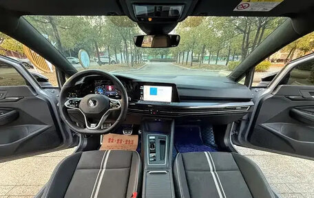 Volkswagen Golf VIII, 2022 год, 2 100 004 рублей, 8 фотография