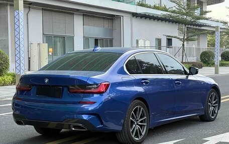 BMW 3 серия, 2022 год, 2 700 000 рублей, 6 фотография