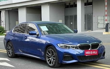 BMW 3 серия, 2022 год, 2 700 000 рублей, 3 фотография