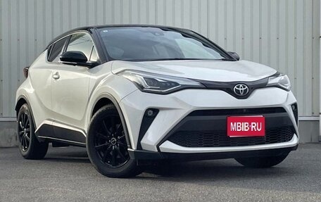 Toyota C-HR I рестайлинг, 2022 год, 1 710 000 рублей, 1 фотография