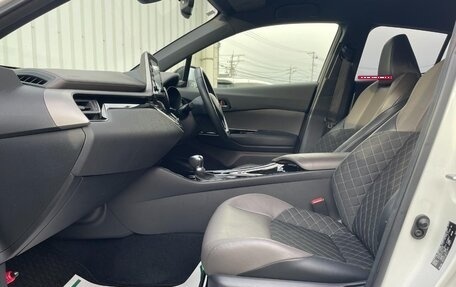 Toyota C-HR I рестайлинг, 2022 год, 1 710 000 рублей, 26 фотография