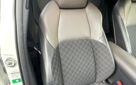 Toyota C-HR I рестайлинг, 2022 год, 1 710 000 рублей, 32 фотография