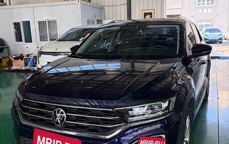 Volkswagen T-Roc I, 2021 год, 1 468 277 рублей, 1 фотография