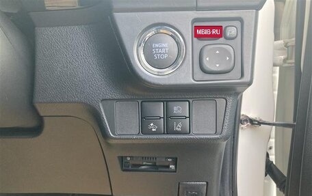 Toyota Corolla, 2019 год, 970 000 рублей, 11 фотография