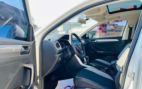 Volkswagen T-Roc I, 2021 год, 1 471 277 рублей, 6 фотография