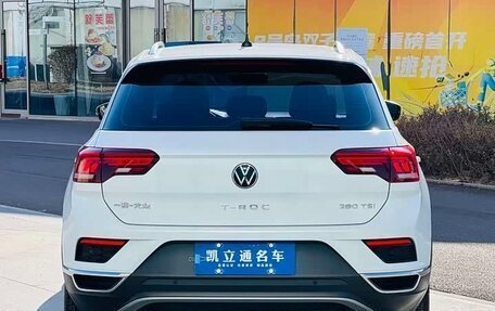 Volkswagen T-Roc I, 2021 год, 1 471 277 рублей, 5 фотография