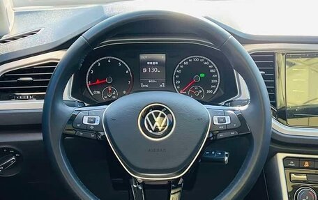 Volkswagen T-Roc I, 2021 год, 1 471 277 рублей, 11 фотография